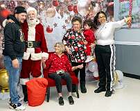 76: SRPWesterlySantaBreakfast-76